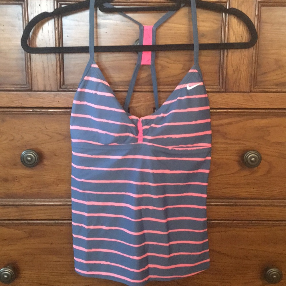 Nike Racerback Tankini. Sz 8. EUC